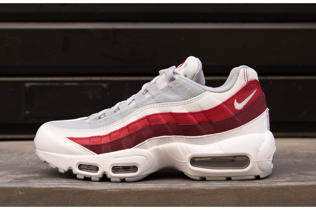 chaussure homme air max 95